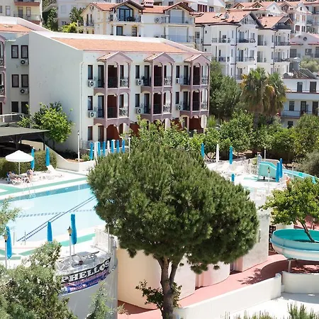 Szálloda Club Phellos 3*